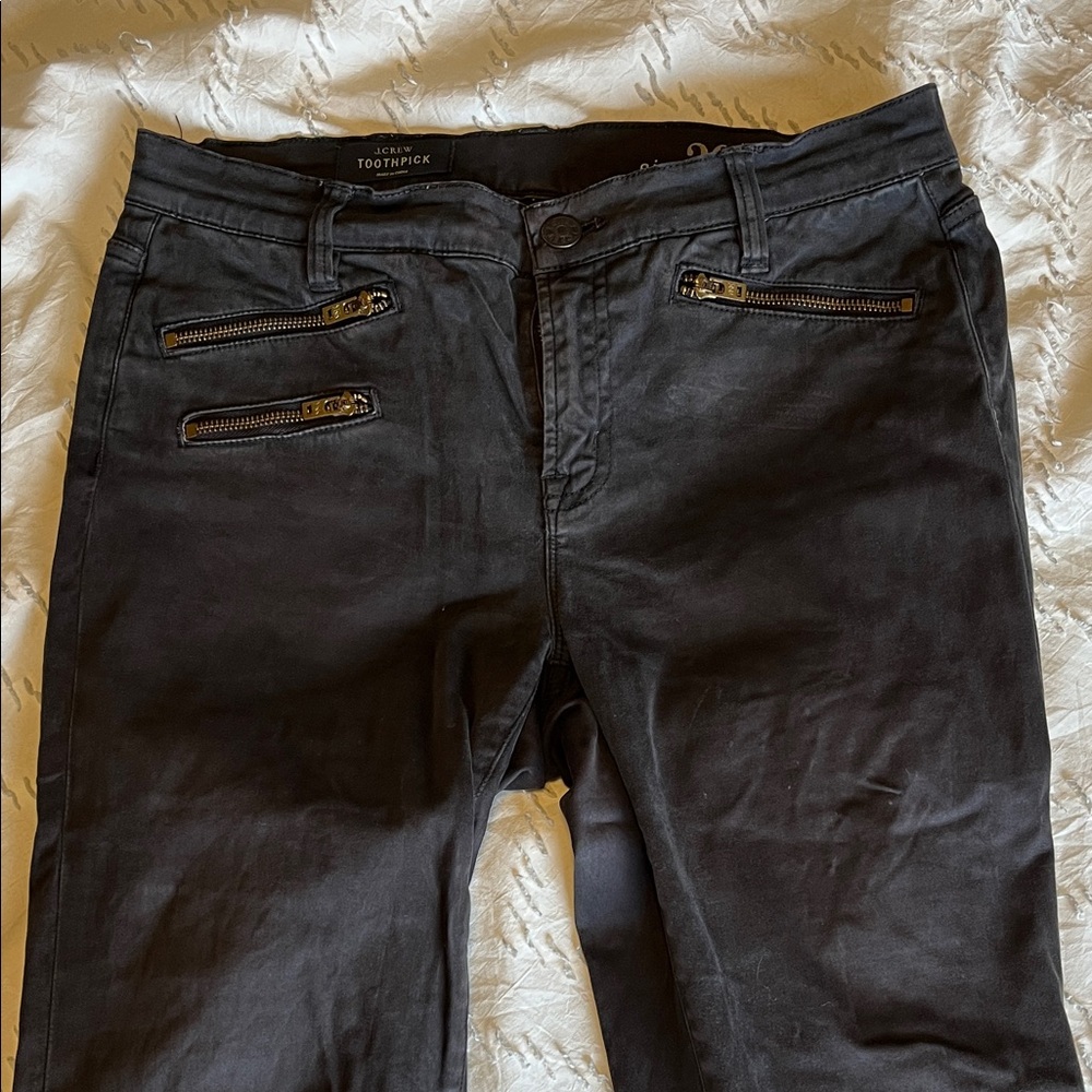 Black Zipper Detail Pants